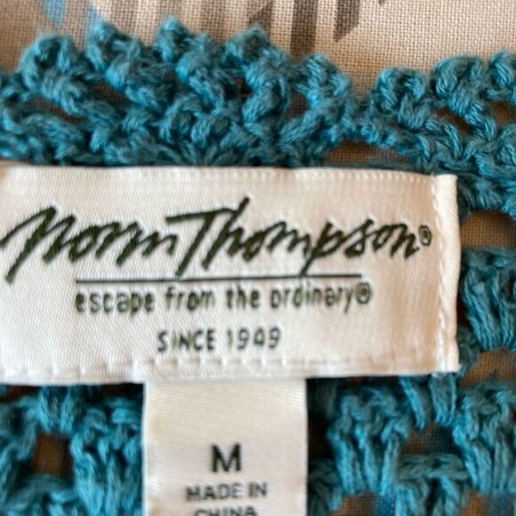 Norm Thompson linen blend crochet short sleeved one button sweater scalloped🌺 - Picture 6 of 8